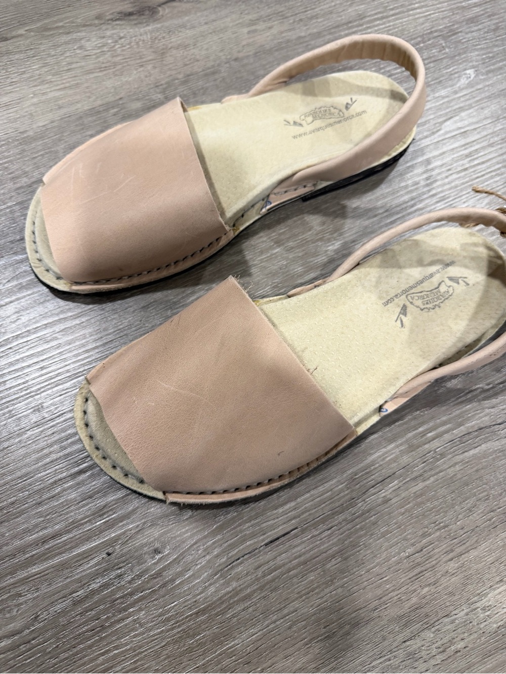 Women’s Slingback Open-Toe Sandals in Blush Pink